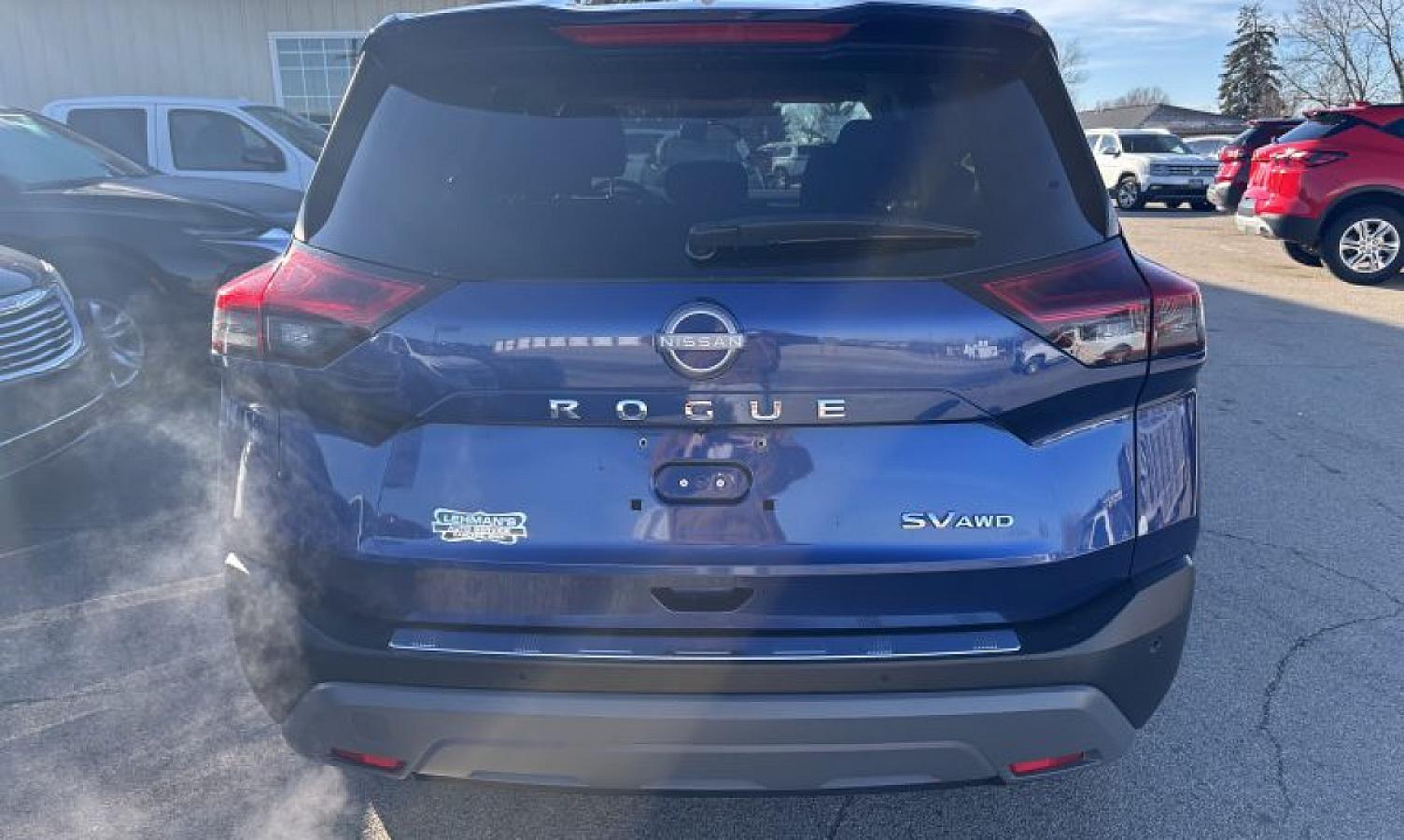 2023 Nissan Rogue SV AWD - Image 4